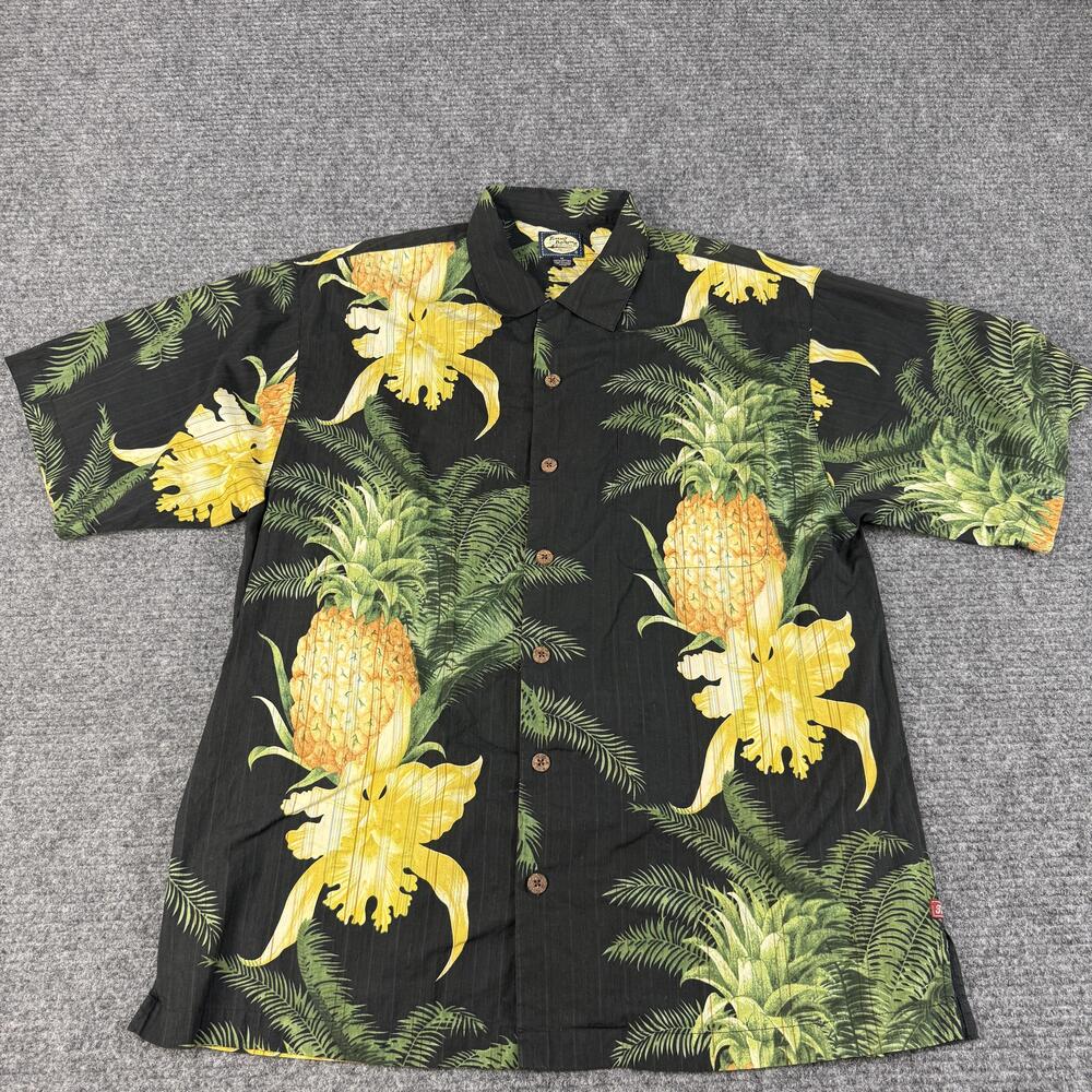 Tommy Bahama Shirt Mens Medium Black Hawaiian Camp Pineapple Tropical Floral